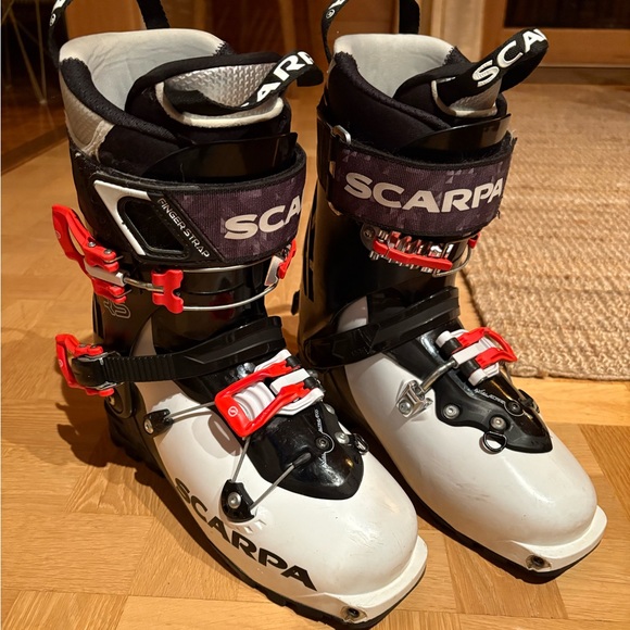 Scarpa GEA RS AT Ski Boots (Alpine Touring) 25.5 - Picture 2 of 11